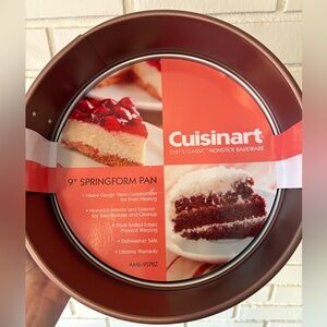 Cuisinart Nonstick Bakeware Pan | 9” Springform Pan